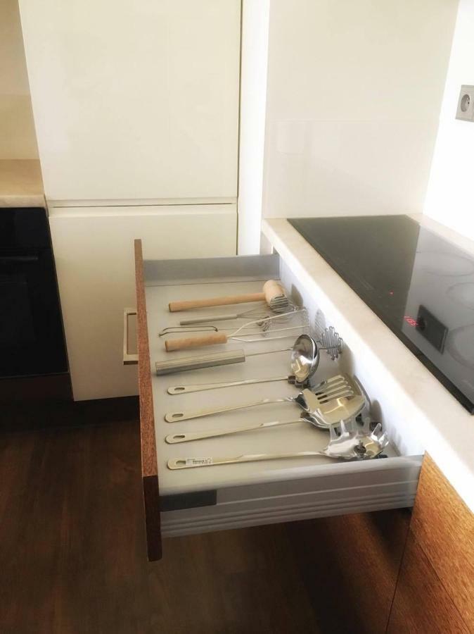 Apartament Vincent Metro 83 M2 Lägenhet Warszawa Exteriör bild