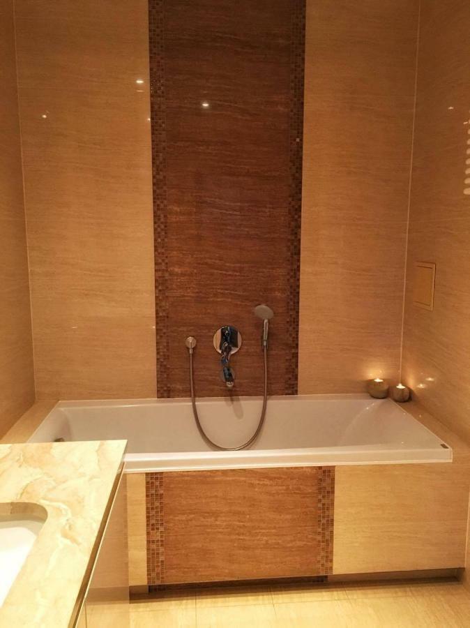 Apartament Vincent Metro 83 M2 Lägenhet Warszawa Exteriör bild